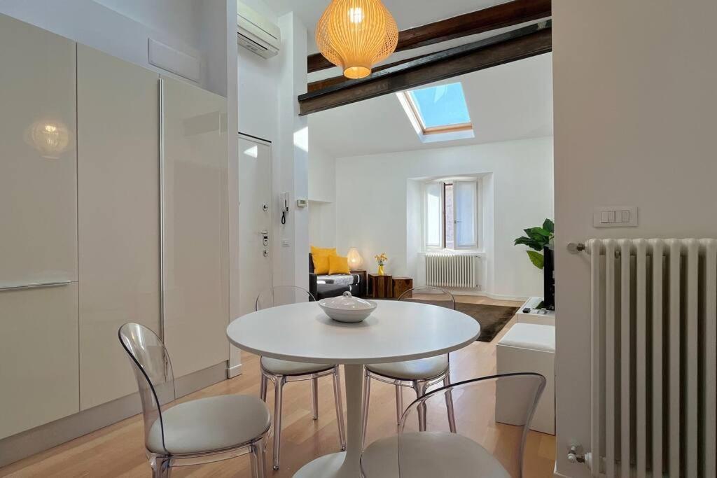 Casa Moira - Affitti Brevi Italia Apartment เลคโค ภายนอก รูปภาพ
